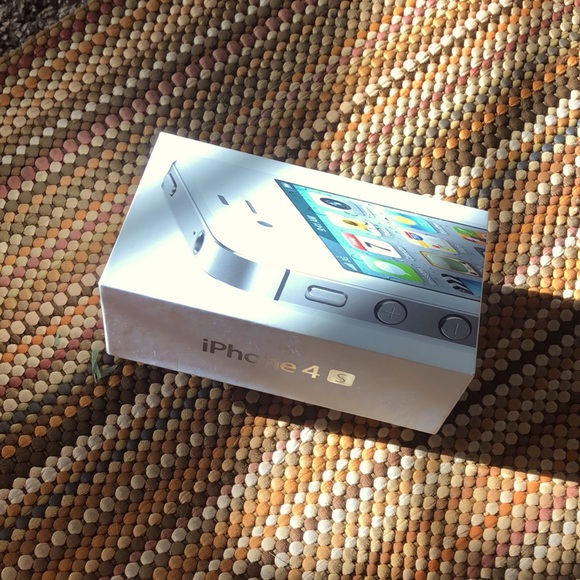 iPhone 4s apple inc. in perfect condition